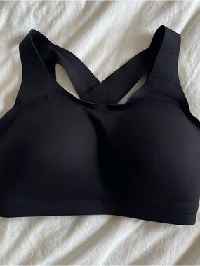 lululemon athletica Black Seamless Enlite Sports Bra
